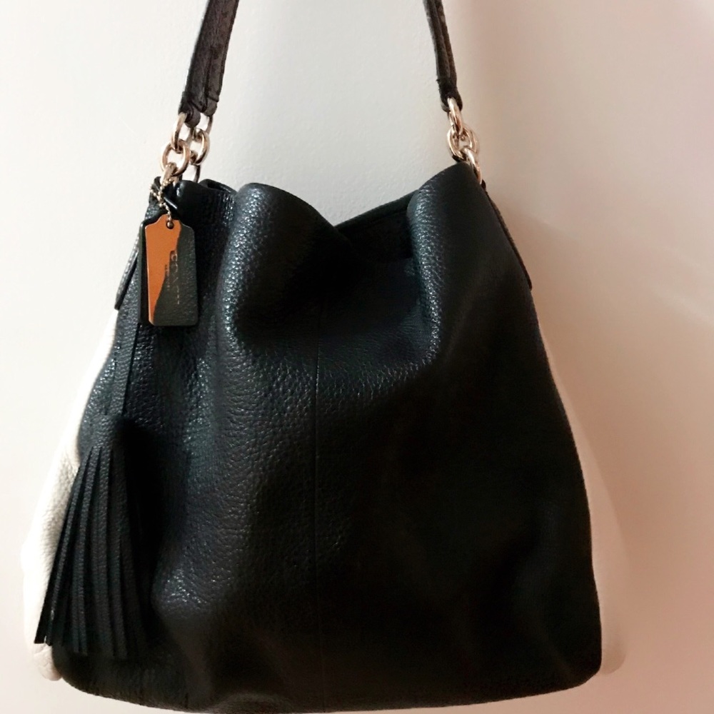 Coach Authentic Edie Handbag 🖤